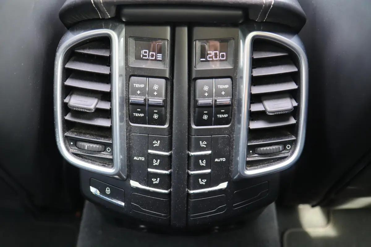 4.8 GTS V8 🚀 | PANO ☀️ | SPORT CHRONO ⏱️ | LUCHTVERING | MEMORY 💺 | 4-ZONE CLIMA ❄️ | 20" LMV 🛞