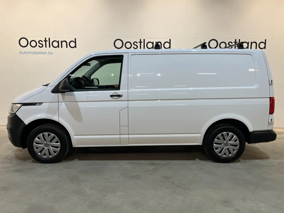 2.0 TDI L1H1 / Euro 6 / Airco / CarPlay / Cruise Control / Trekhaak / PDC / 3-Zits