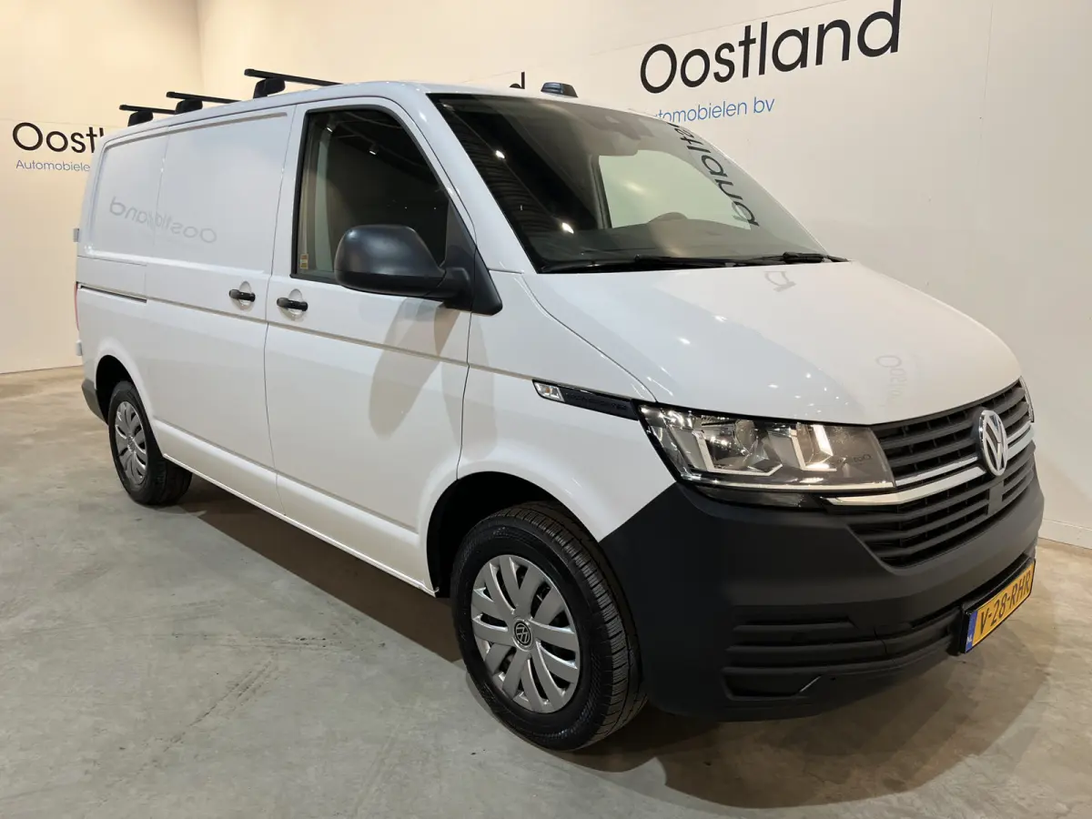 2.0 TDI L1H1 / Euro 6 / Airco / CarPlay / Cruise Control / Trekhaak / PDC / 3-Zits