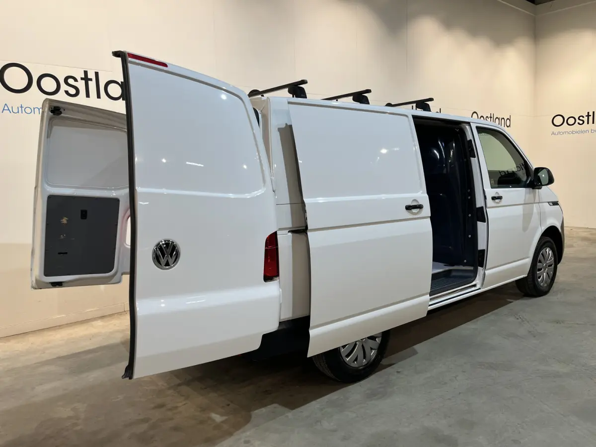 2.0 TDI L1H1 / Euro 6 / Airco / CarPlay / Cruise Control / Trekhaak / PDC / 3-Zits