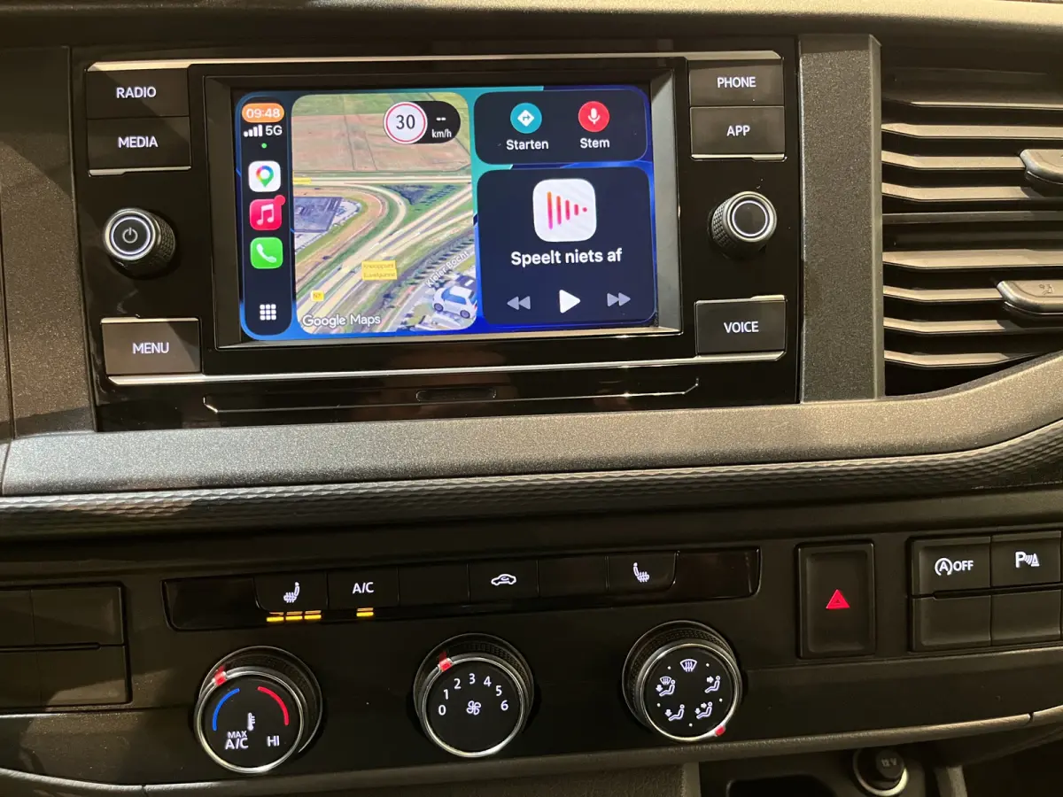 2.0 TDI L1H1 / Euro 6 / Airco / CarPlay / Cruise Control / Trekhaak / PDC / 3-Zits