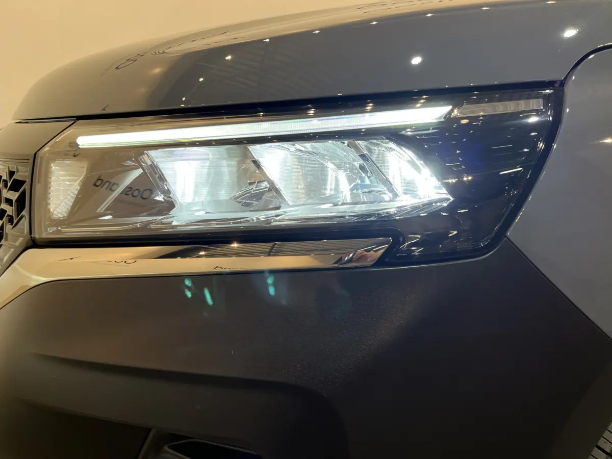 N-Connecta L1 44 kWh / 100% elektrisch !! / SOH 99% / Airco / Cruise Control / CarPlay / Camera / 3.100 KM !!