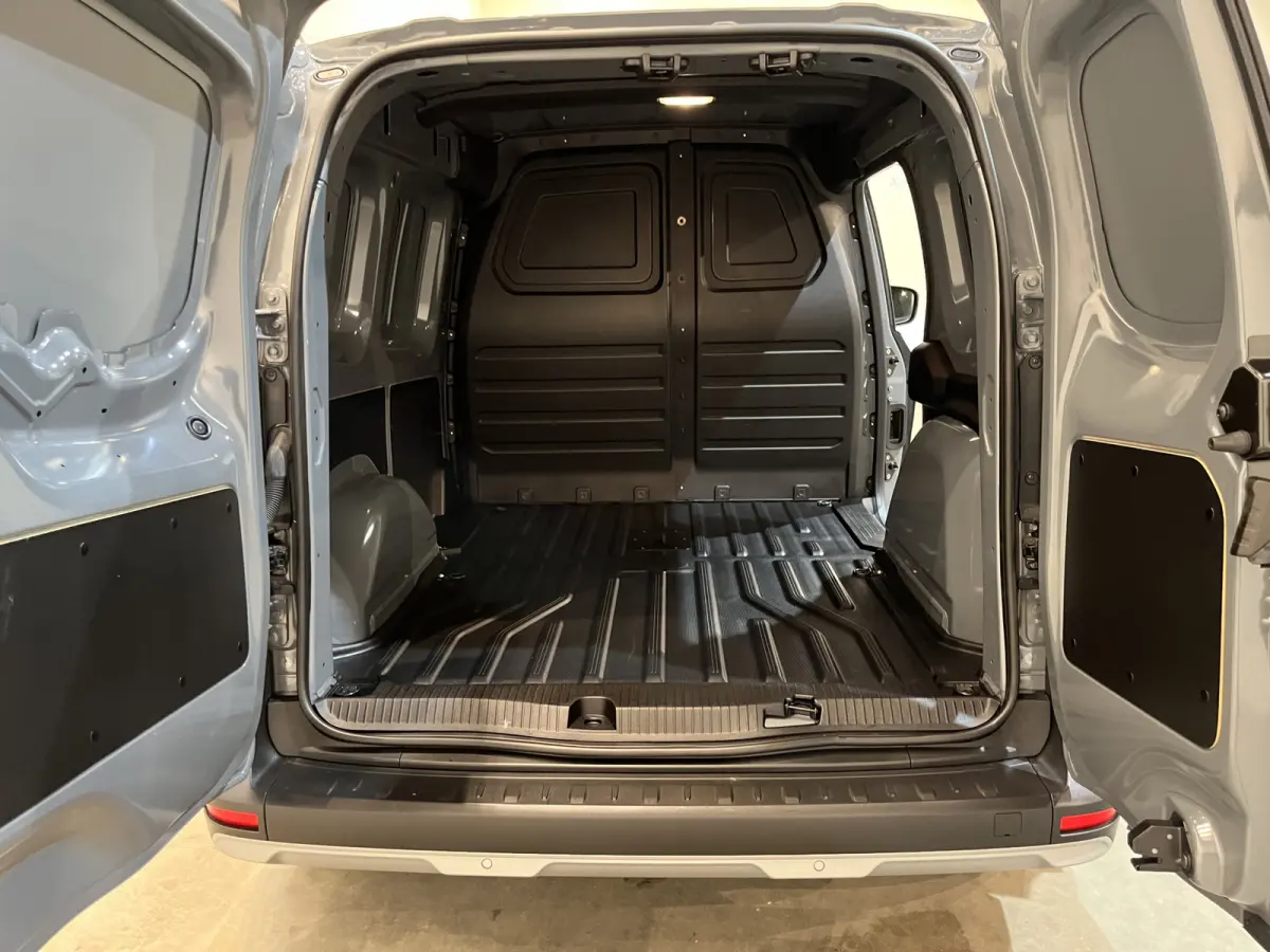 N-Connecta L1 44 kWh / 100% elektrisch !! / SOH 99% / Airco / Cruise Control / CarPlay / Camera / 3.100 KM !!