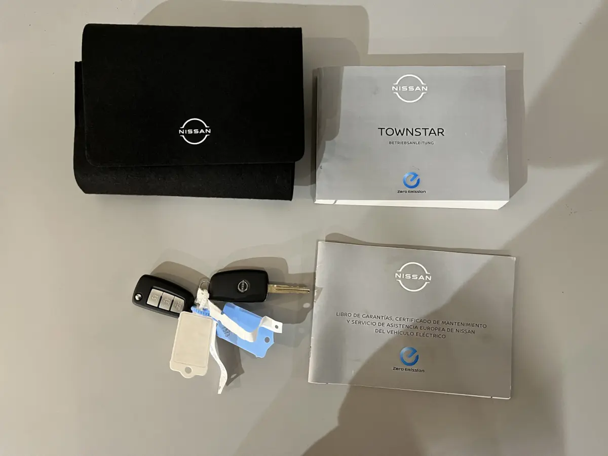 N-Connecta L1 44 kWh / 100% elektrisch !! / SOH 99% / Airco / Cruise Control / CarPlay / Camera / 3.100 KM !!