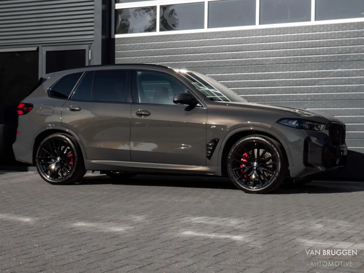 xDrive50e Pano Dravit M-Stoelen 4WS Alcantara HUD 22"