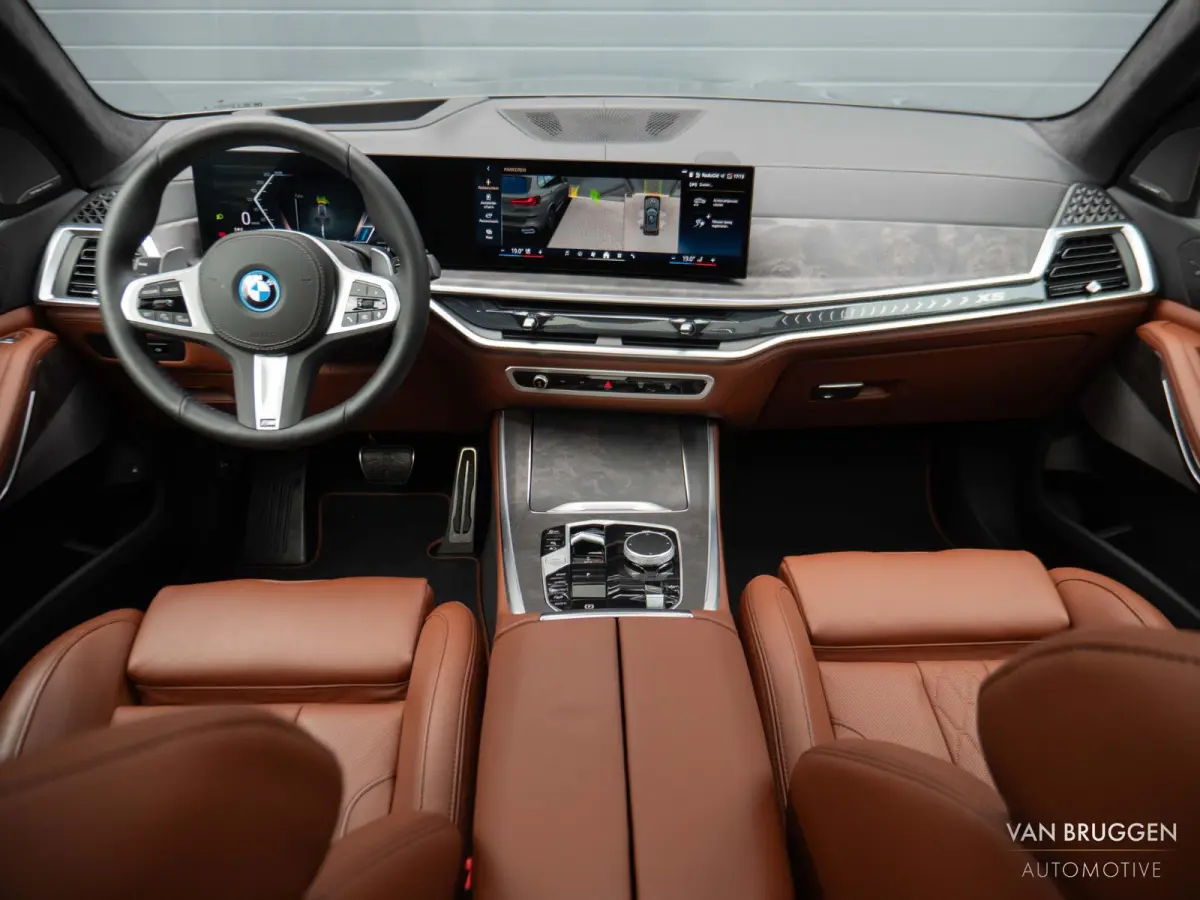 xDrive50e Pano Dravit M-Stoelen 4WS Alcantara HUD 22"