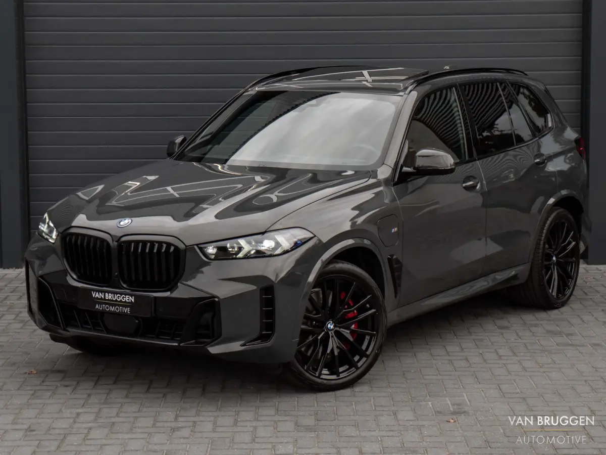 xDrive50e Pano Dravit M-Stoelen 4WS Alcantara HUD 22"