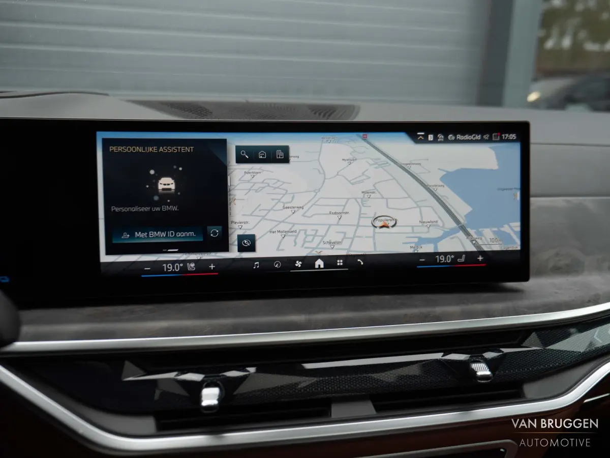 xDrive50e Pano Dravit M-Stoelen 4WS Alcantara HUD 22"