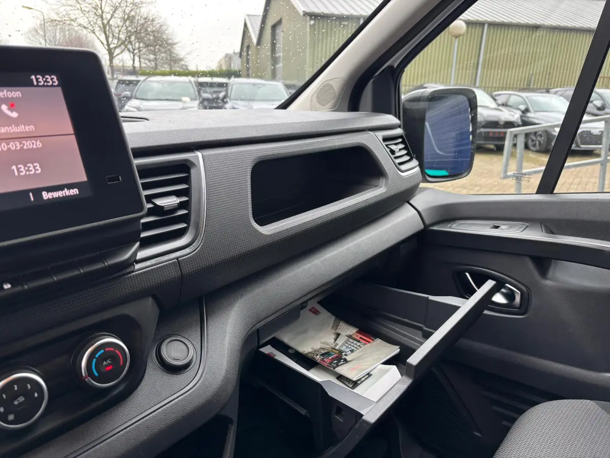 T30 L2H1 150PK AUTOMAAT RED EDITION LED AIRCO CRUISE CONTROL CAMERA NAVIGATIE CARPLAY TREKHAAK