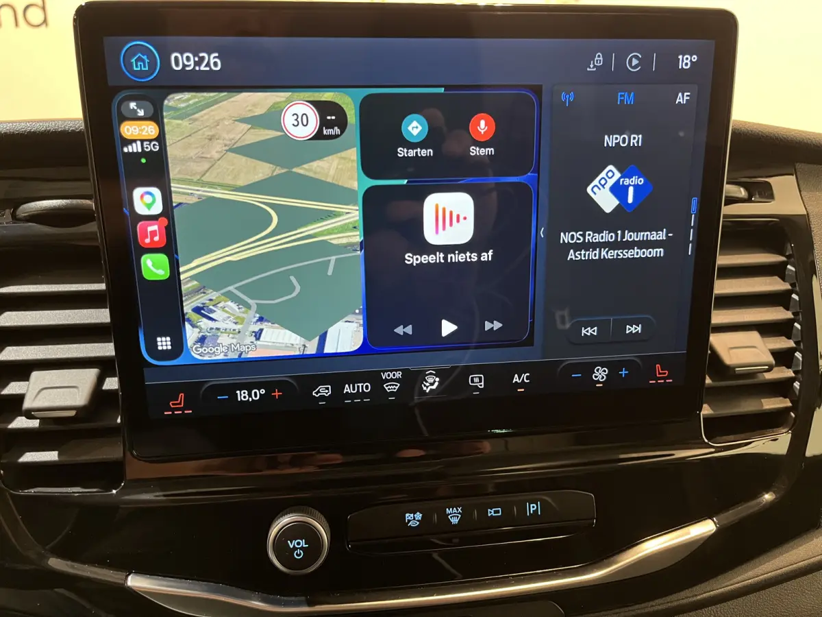 390 (3500 kg) L2H2 Trend 68 kWh / 100% Elektrisch !! / Airco / Cruise Control / CarPlay / 360 Camera / Navigatie / 3-Zits / 622 KM !!