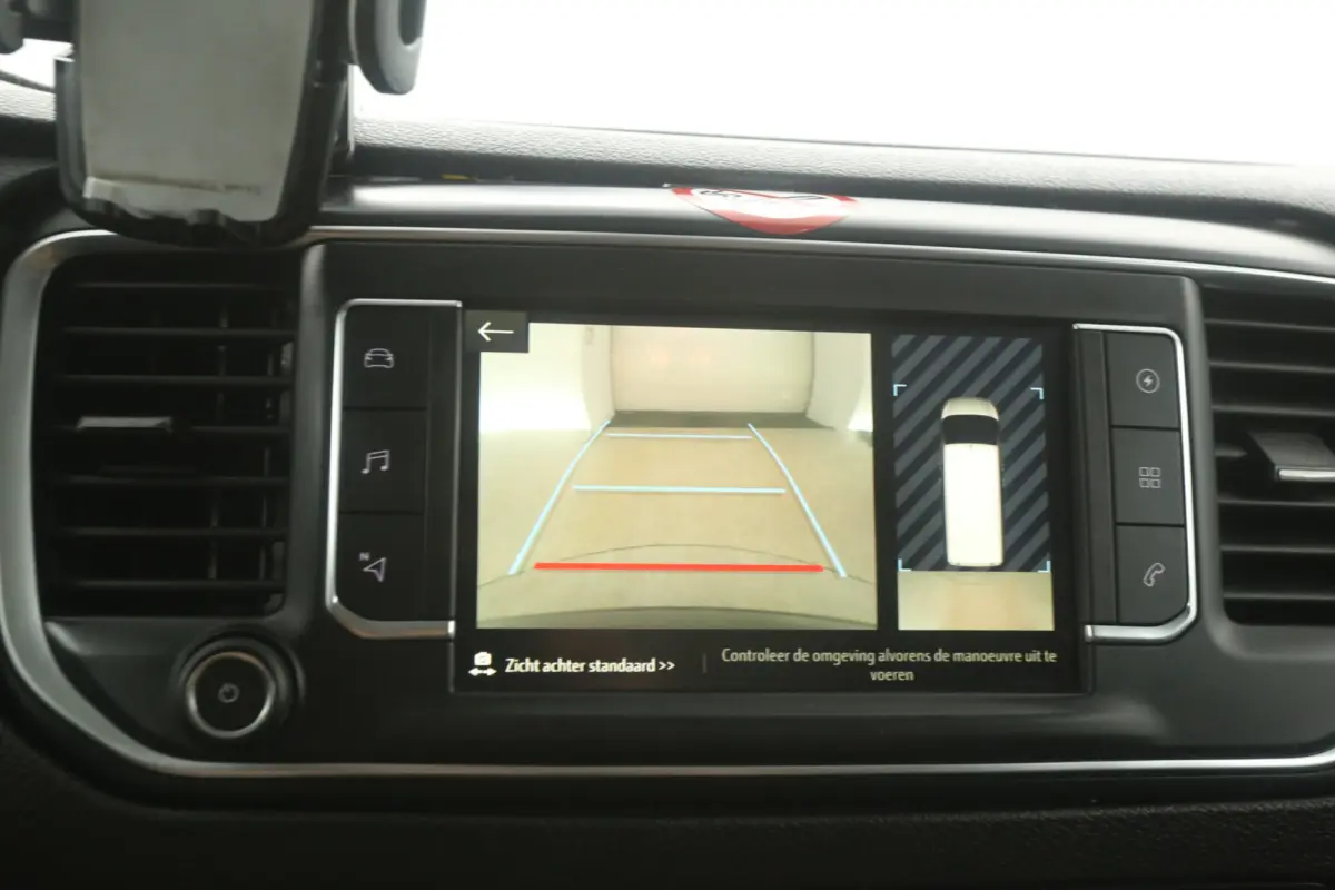 L2H1 75 kWh L2H1 | Snelladen | SOH 91% | Airco | Cruise | Camera | Carplay | Navi | Parkeersens.