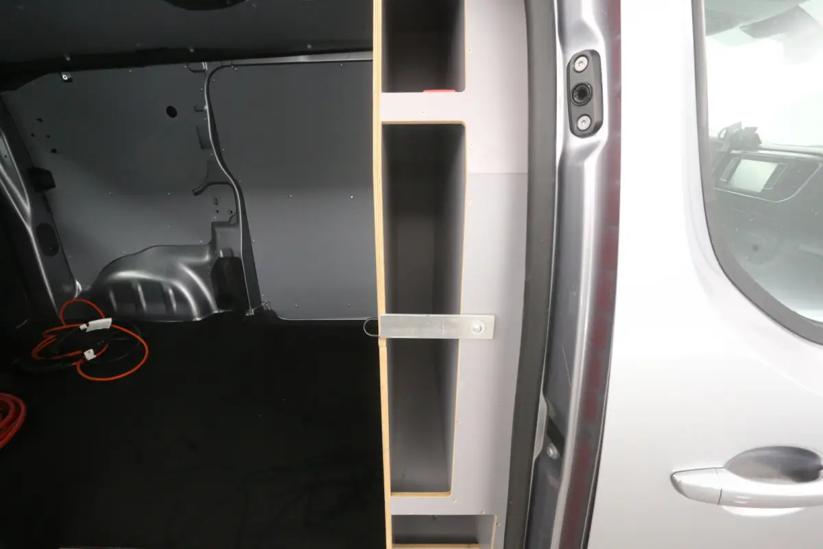 L2H1 75 kWh L2H1 | Snelladen | SOH 91% | Airco | Cruise | Camera | Carplay | Navi | Parkeersens.
