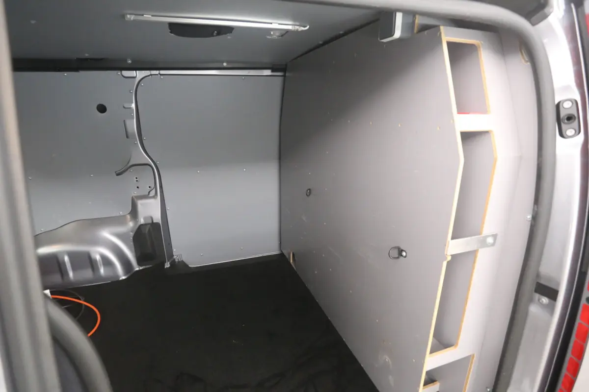 L2H1 75 kWh L2H1 | Snelladen | SOH 91% | Airco | Cruise | Camera | Carplay | Navi | Parkeersens.