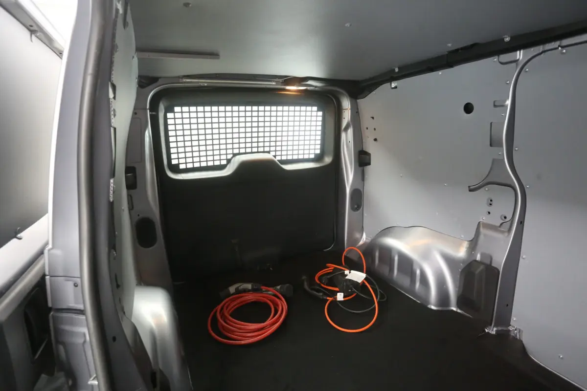L2H1 75 kWh L2H1 | Snelladen | SOH 91% | Airco | Cruise | Camera | Carplay | Navi | Parkeersens.