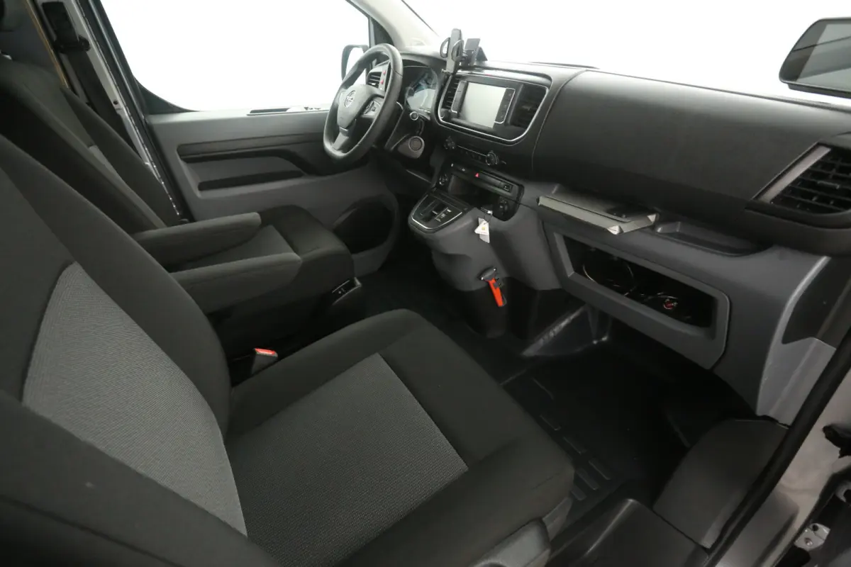 L2H1 75 kWh L2H1 | Snelladen | SOH 91% | Airco | Cruise | Camera | Carplay | Navi | Parkeersens.