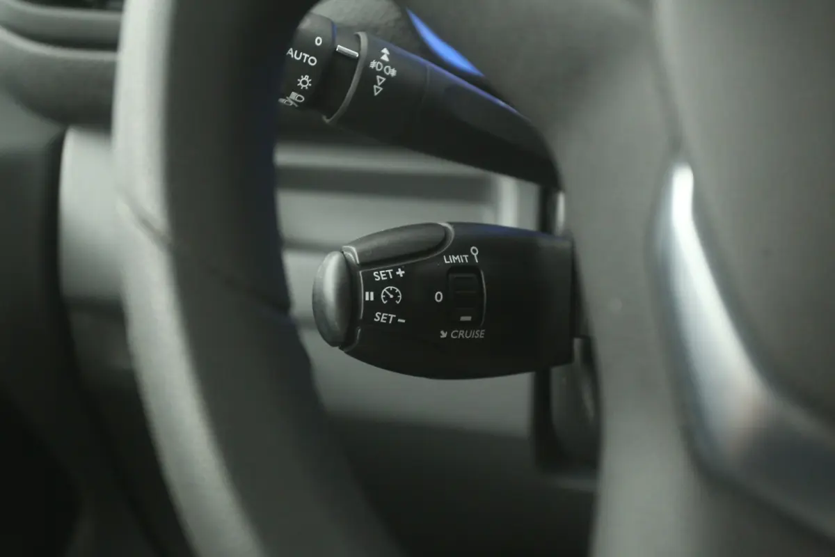 L2H1 75 kWh L2H1 | Snelladen | SOH 91% | Airco | Cruise | Camera | Carplay | Navi | Parkeersens.