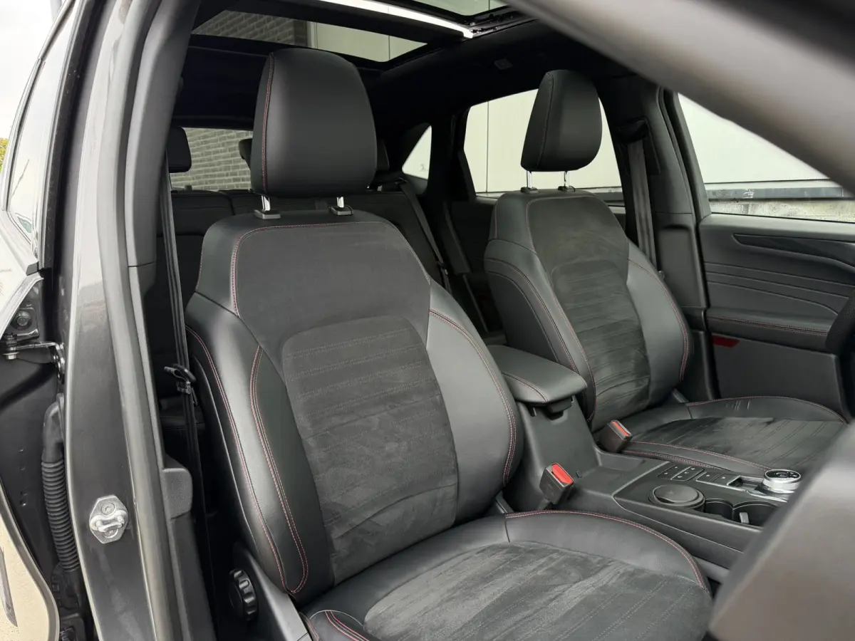 2.5 PHEV ST-Line X | Panoramadak | Elek. trekhaak | Head-Up | Carplay | BLIS | B&O