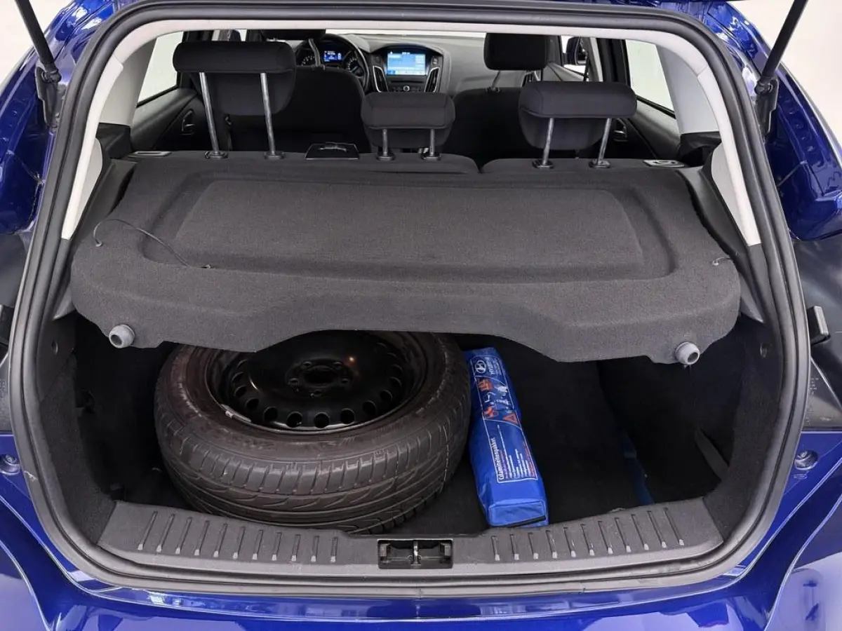 1.0 Lease Edition Trekhaak/4S.Banden/Nav/Ac