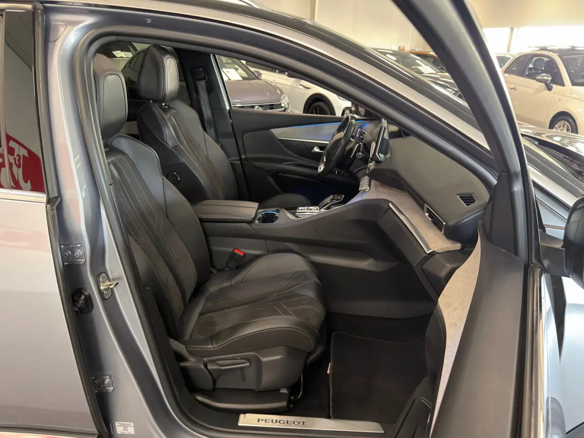1.2 PureTech GT Line, NAVI/CAMERA,PANORAMA, CRUISE