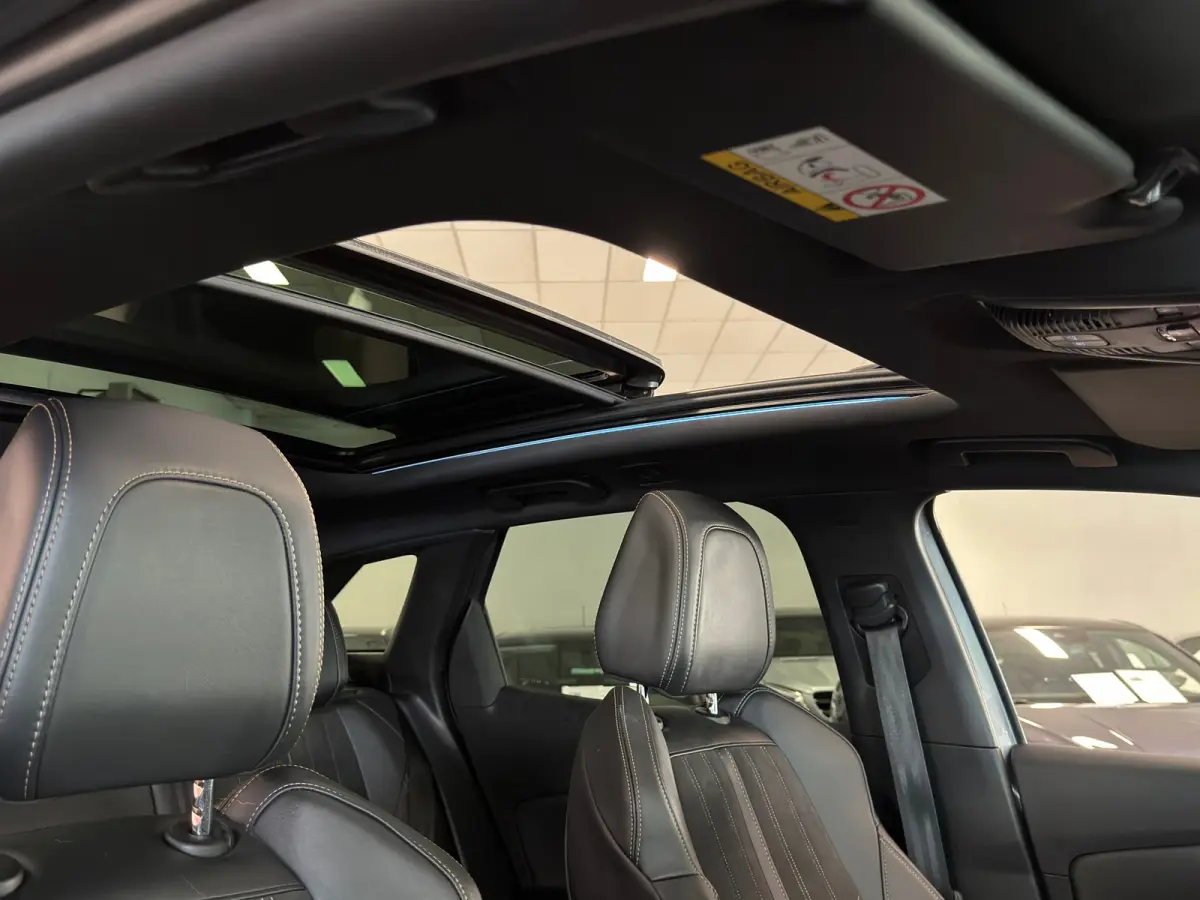 1.2 PureTech GT Line, NAVI/CAMERA,PANORAMA, CRUISE
