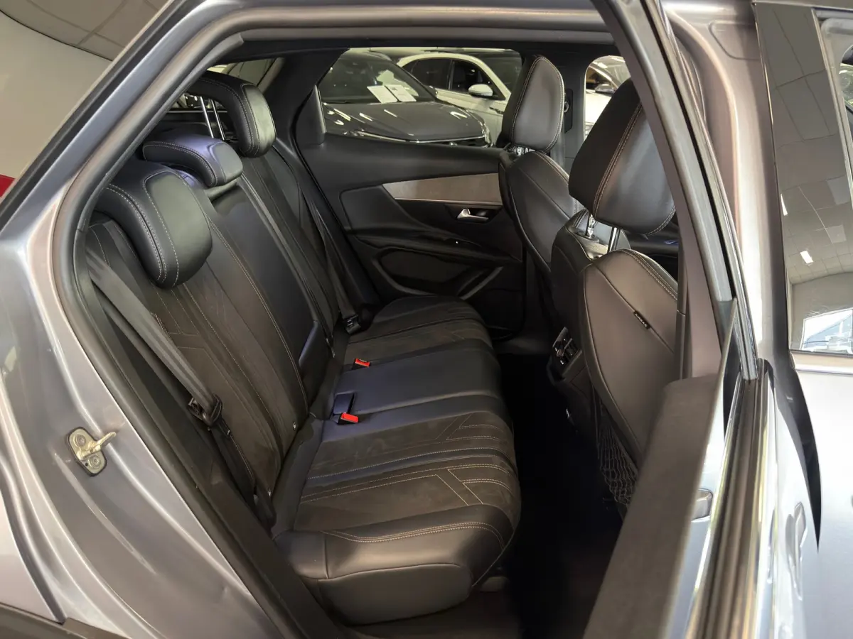 1.2 PureTech GT Line, NAVI/CAMERA,PANORAMA, CRUISE