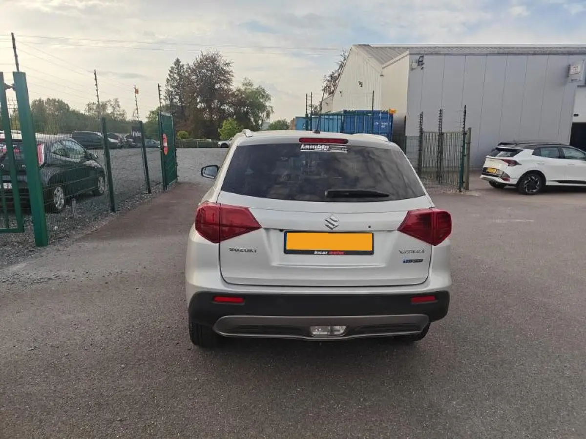 1.5 HYBRID STYLE AUTOMAAT Keyless | Dodehoeksensoren | Navi | Adaptive Cruise