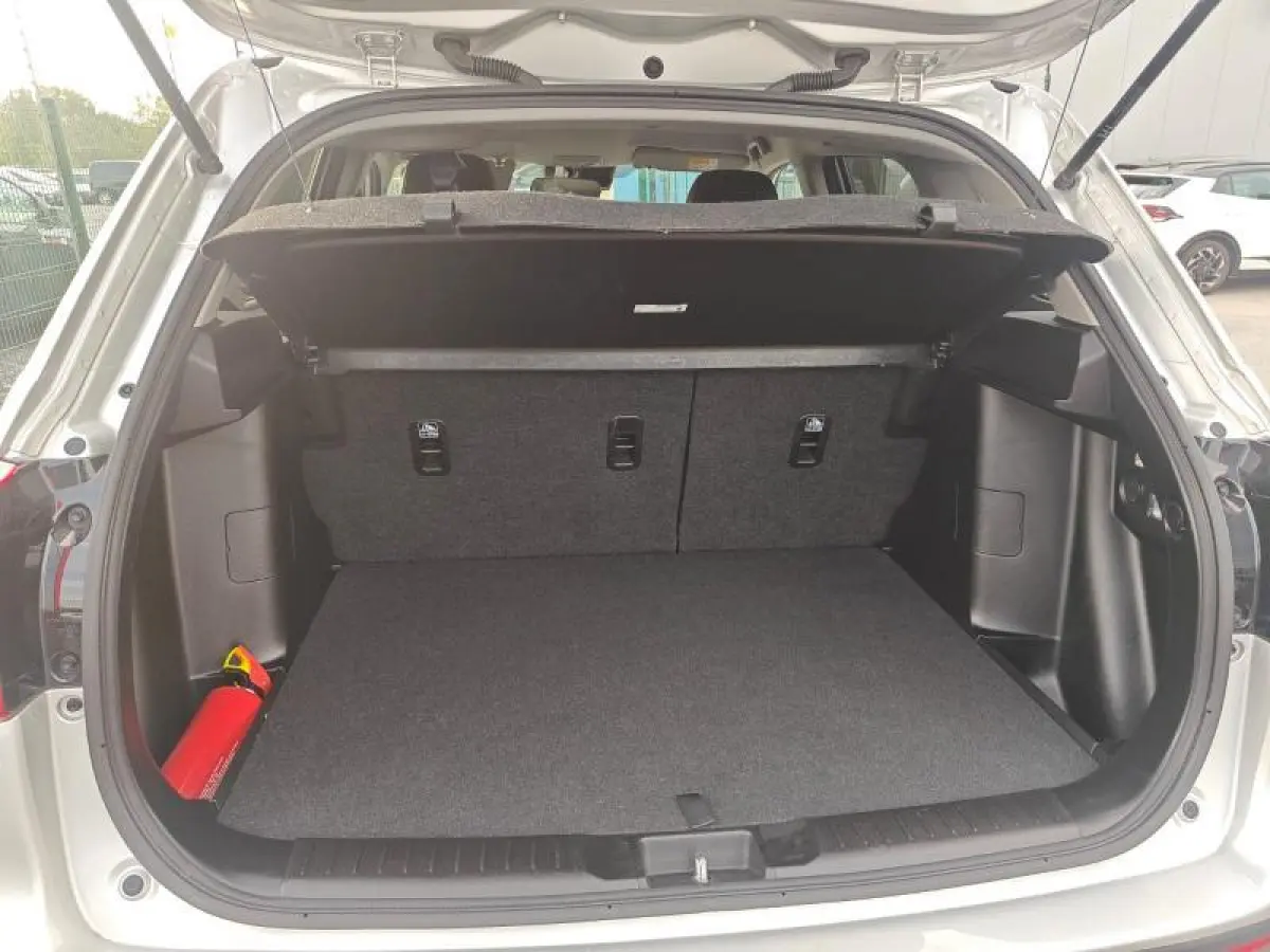 1.5 HYBRID STYLE AUTOMAAT Keyless | Dodehoeksensoren | Navi | Adaptive Cruise