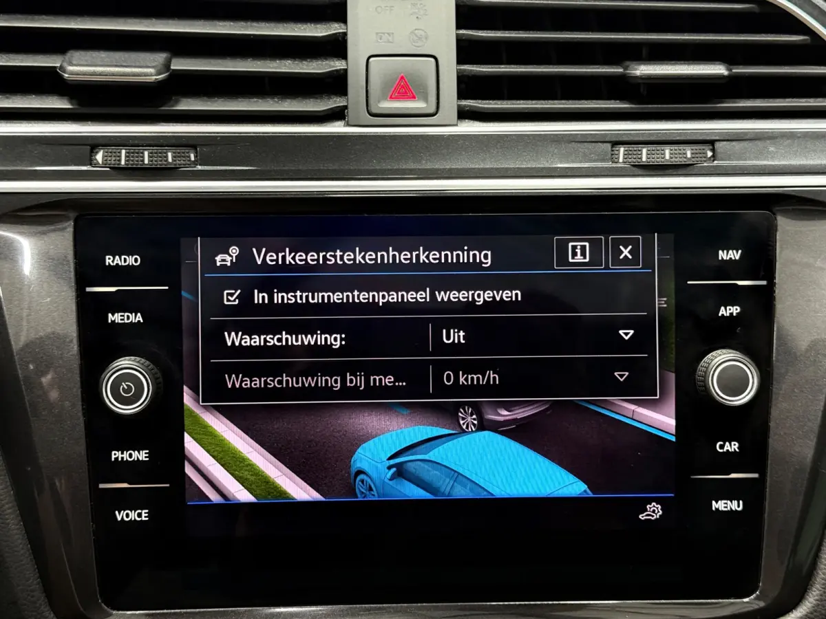 1.4 TSI eHybrid 245 PK 3x R-Line Aut.| Pano | Virtual |Camera | Matrix | Keyless |ACC