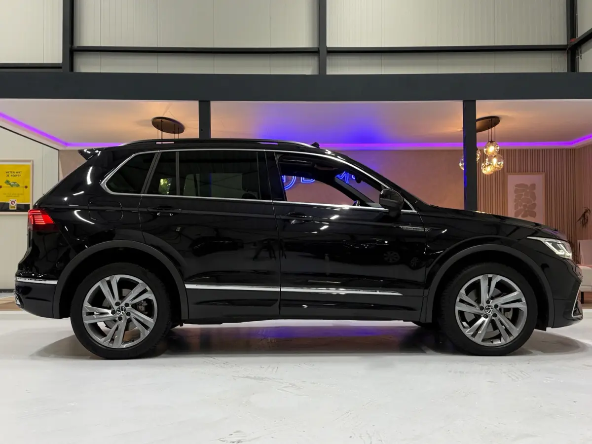 1.4 TSI eHybrid 245 PK 3x R-Line Aut.| Pano | Virtual |Camera | Matrix | Keyless |ACC