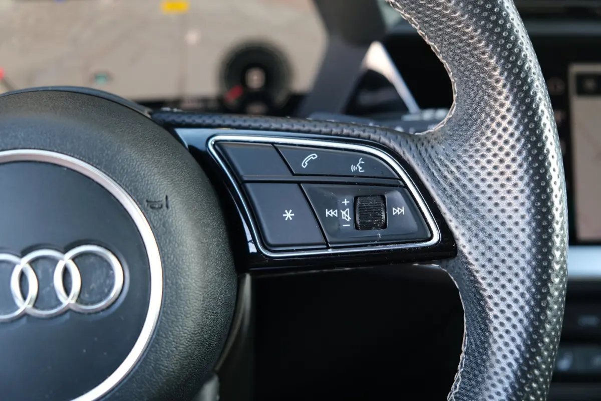 30 TFSI 2x S-line Leder Matrix Camera Led
