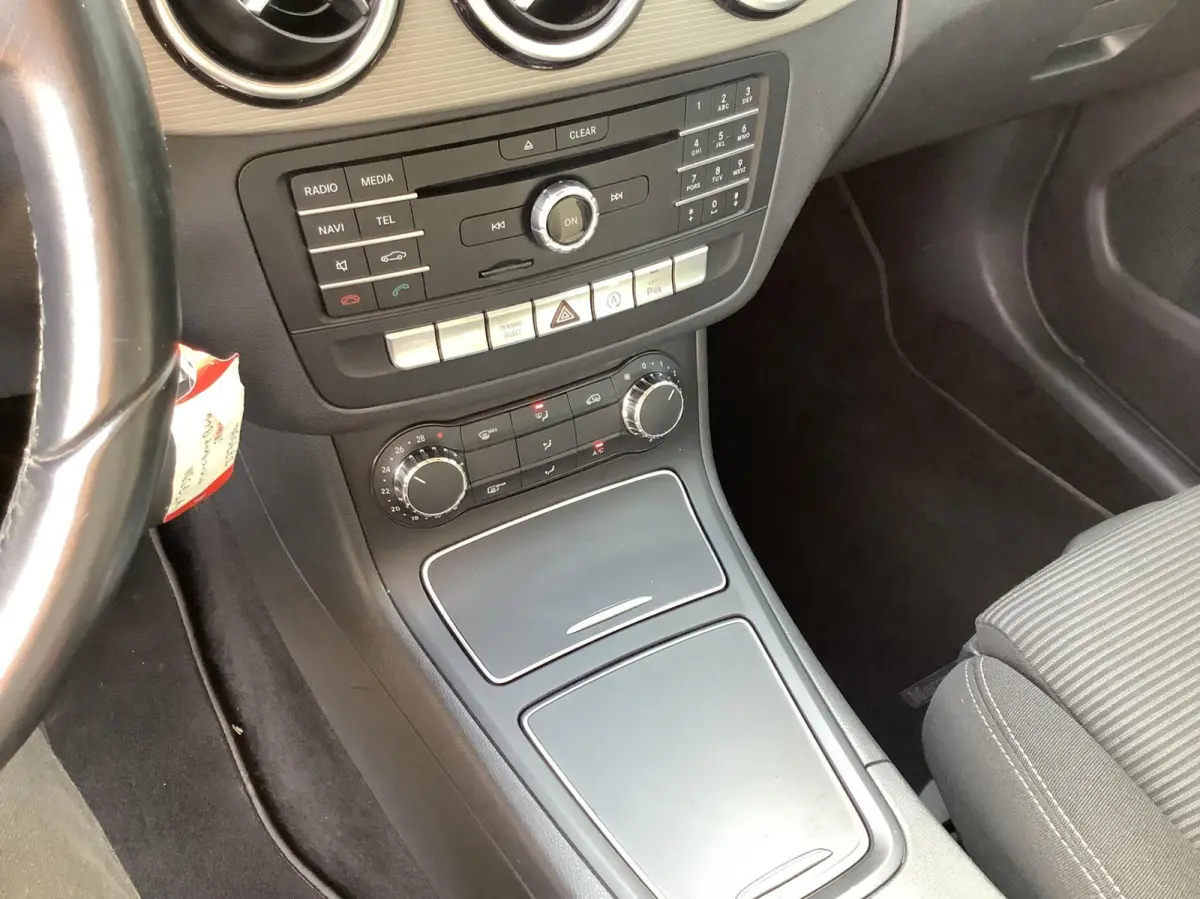 180 Edition Ambition, navi, cruise, led verlichting