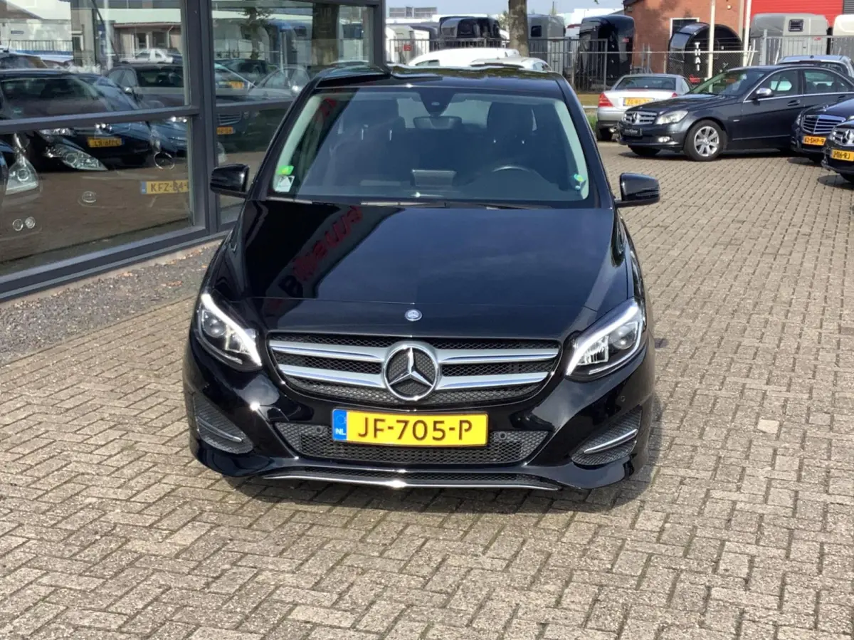 180 Edition Ambition, navi, cruise, led verlichting