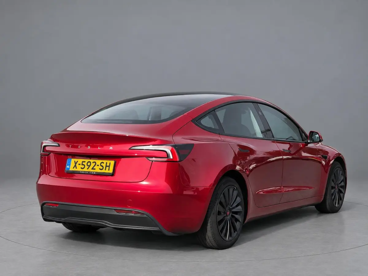 RWD 60 kWh | Highland | Origineel NL | Rijklaarprijs