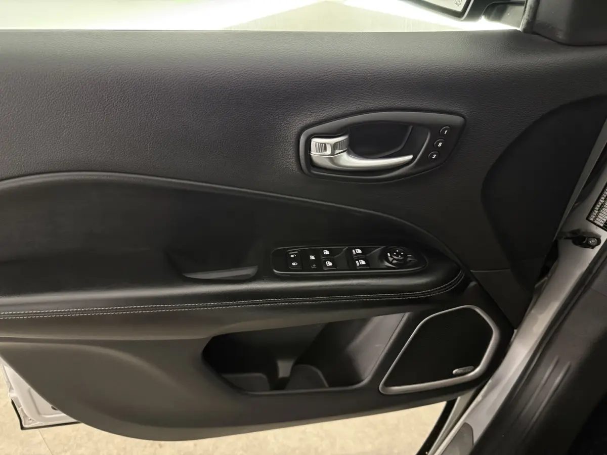 1.3T S | Pano | Camera | Alpine Audio | Memory | Carplay | Trekhaak | LED | NAP