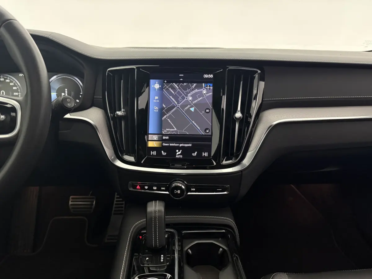 2.0 T6 Recharge AWD R-Design | Pano | Memory | 360° | H/K | Virtual | Carplay | Cruise | LED