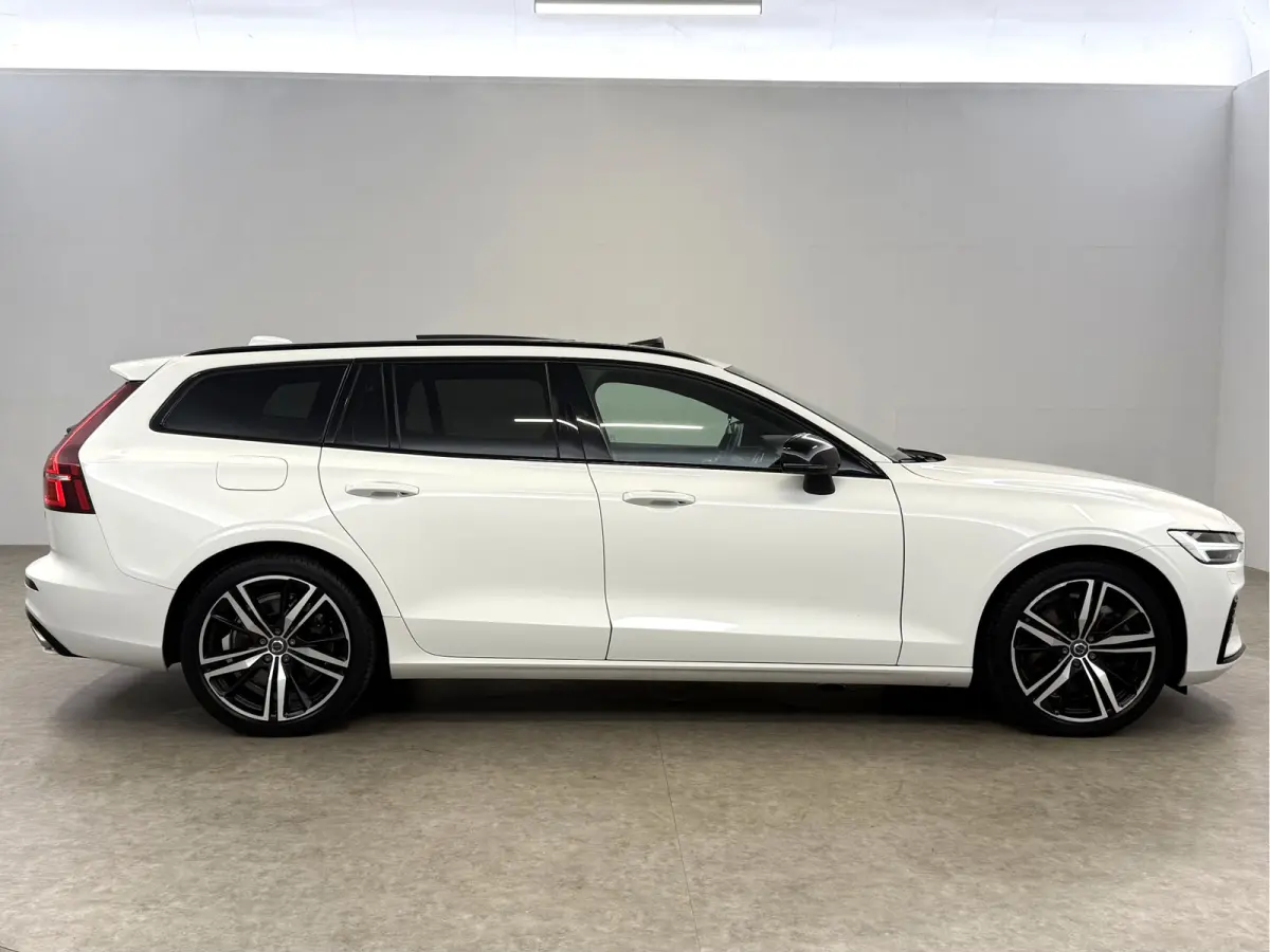 2.0 T6 Recharge AWD R-Design | Pano | Memory | 360° | H/K | Virtual | Carplay | Cruise | LED