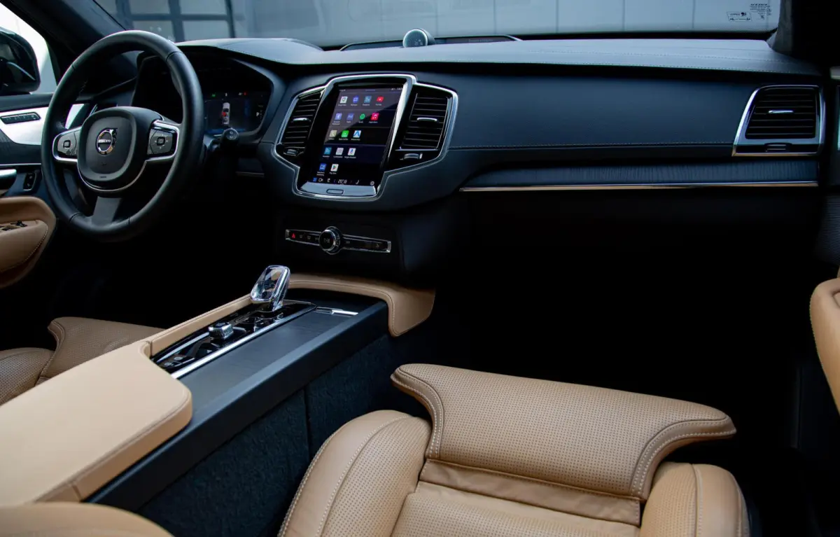 2.0 T8 Plug-in hybrid AWD Ultra Dark |Full Option|Luchtvering|Bowers&Wilkins audio