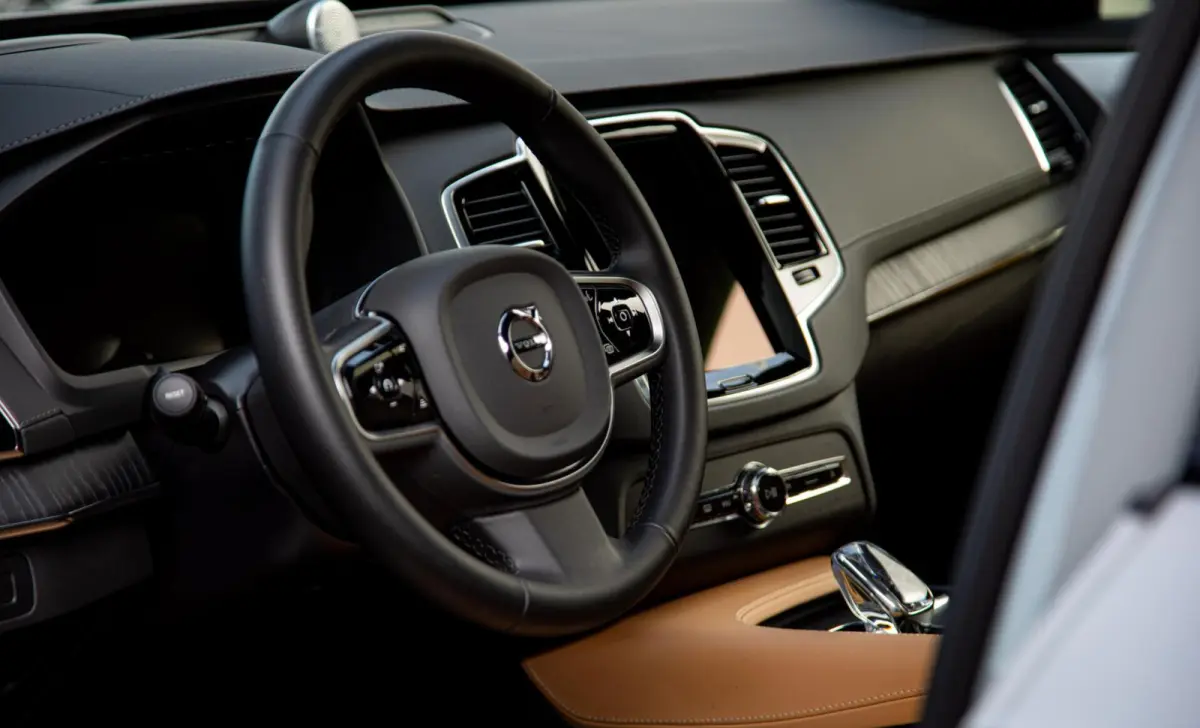 2.0 T8 Plug-in hybrid AWD Ultra Dark |Full Option|Luchtvering|Bowers&Wilkins audio