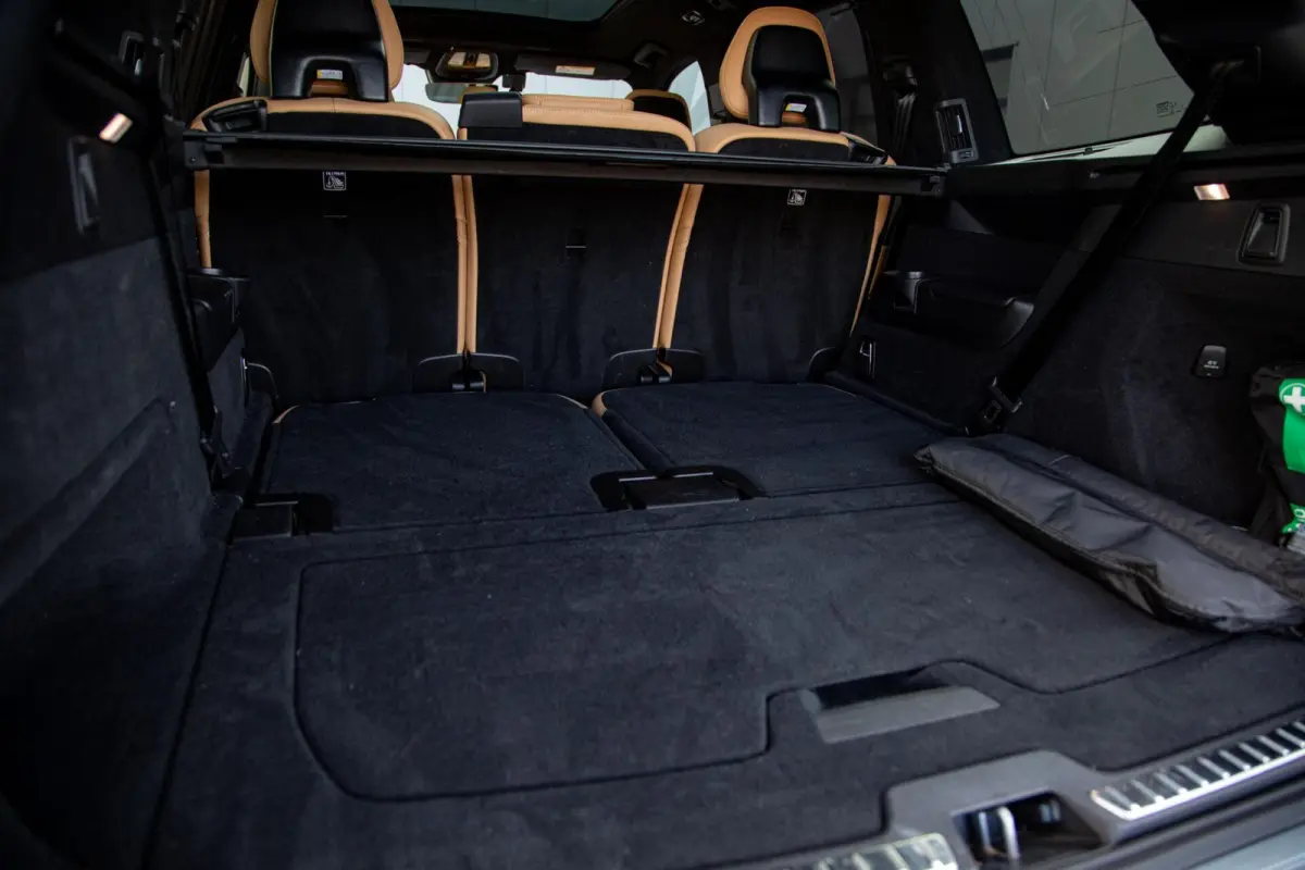 2.0 T8 Plug-in hybrid AWD Ultra Dark |Full Option|Luchtvering|Bowers&Wilkins audio