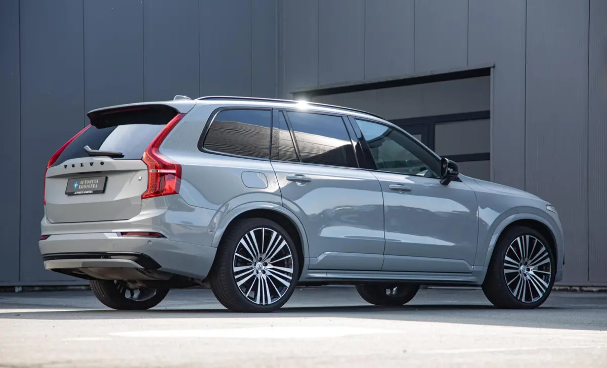 2.0 T8 Plug-in hybrid AWD Ultra Dark |Full Option|Luchtvering|Bowers&Wilkins audio