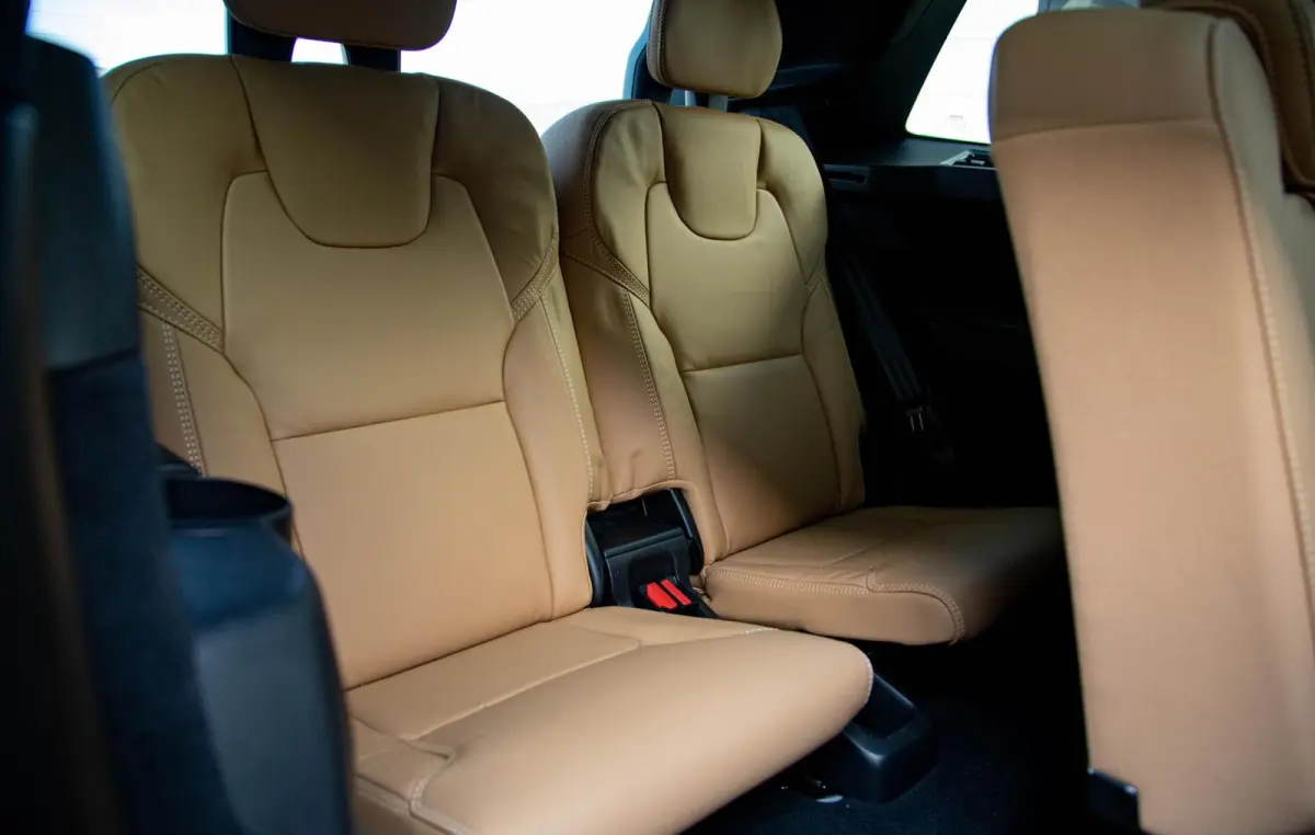 2.0 T8 Plug-in hybrid AWD Ultra Dark |Full Option|Luchtvering|Bowers&Wilkins audio