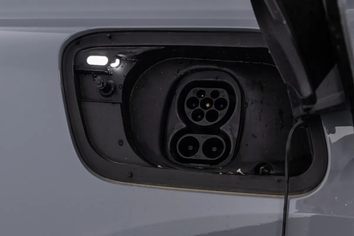 35 S-Line 2x 55kWh | SONOS | HUD| CAMERA | *SOH 94.2%*