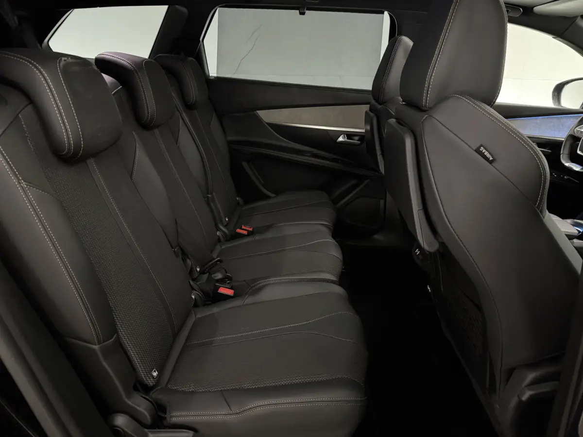1.2 PureTech GT Black Edition | 7p | Pano | Sfeer | Virtual | Focal Audio | Cruise | Camera | Carplay | NAP
