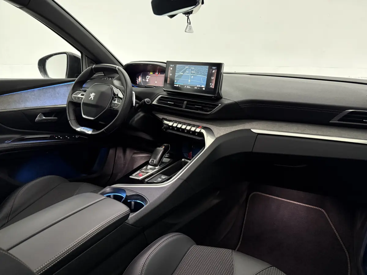1.2 PureTech GT Black Edition | 7p | Pano | Sfeer | Virtual | Focal Audio | Cruise | Camera | Carplay | NAP