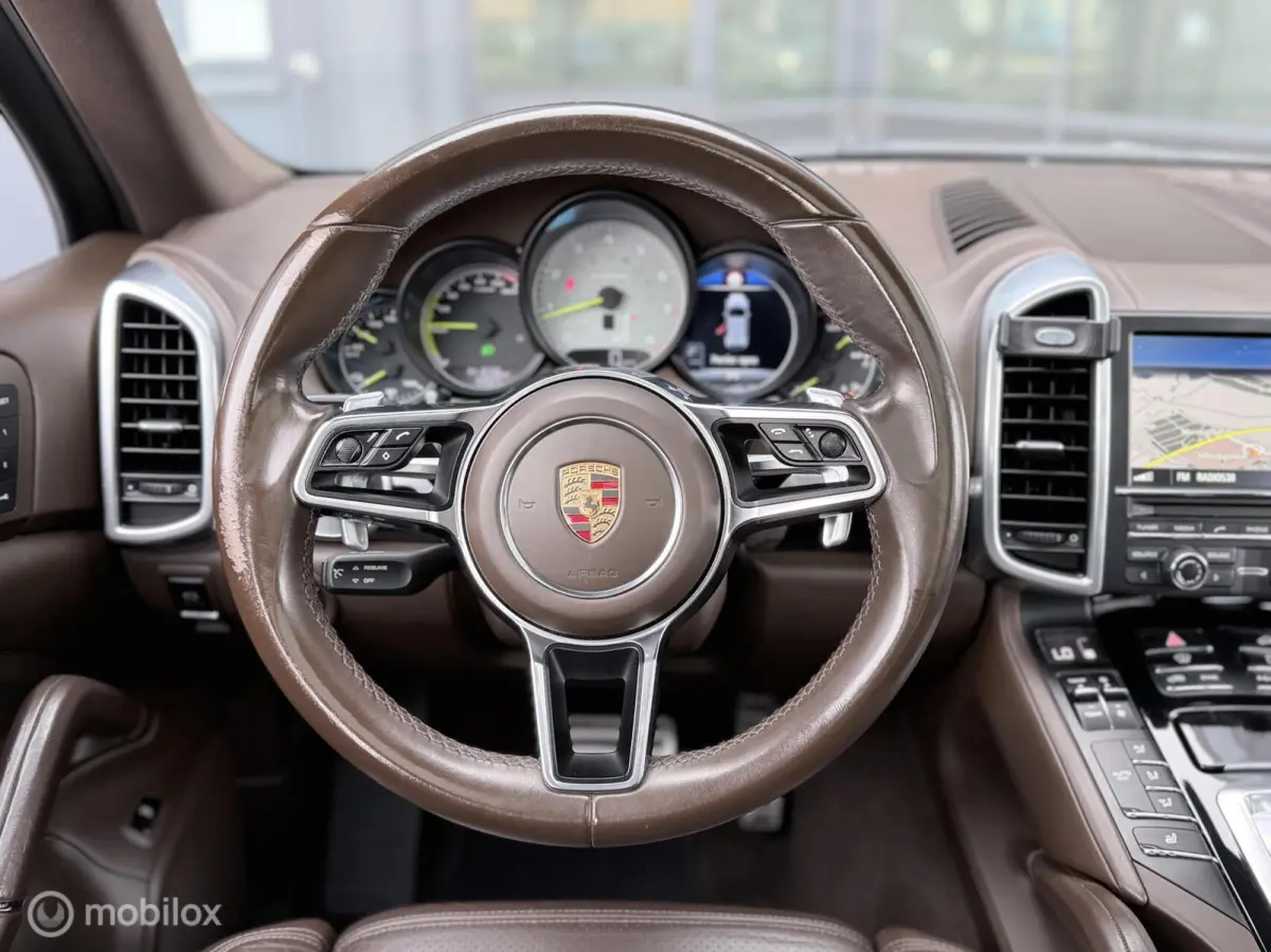 3.0 S E-Hybrid Pano Navi Clima Cruise Leder