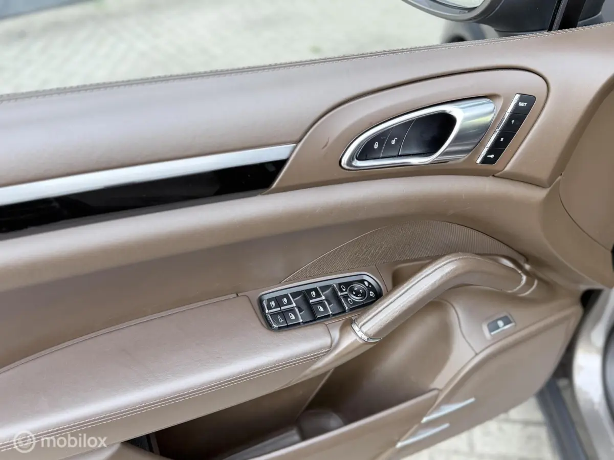 3.0 S E-Hybrid Pano Navi Clima Cruise Leder