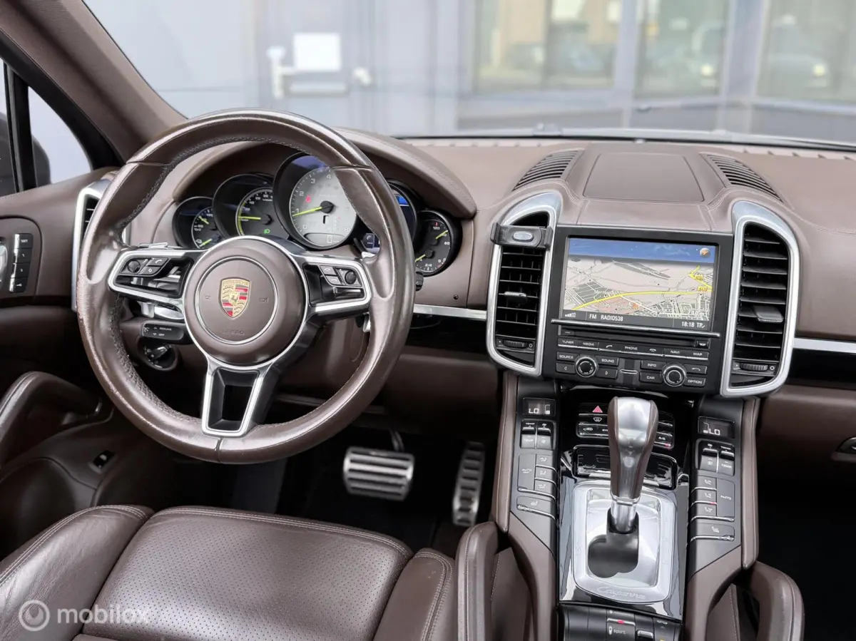 3.0 S E-Hybrid Pano Navi Clima Cruise Leder