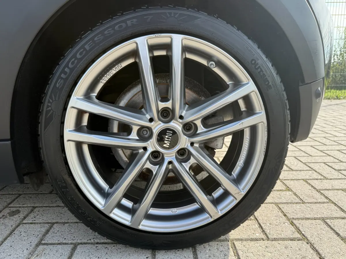 1.5 Cooper | PDC | Bluetooth | NAVI | Cruise Control |