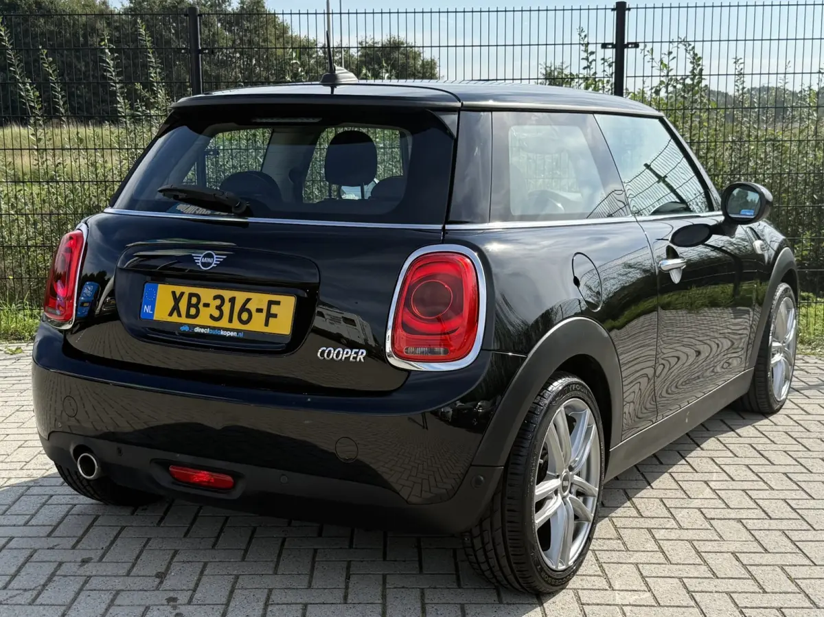 1.5 Cooper | PDC | Bluetooth | NAVI | Cruise Control |