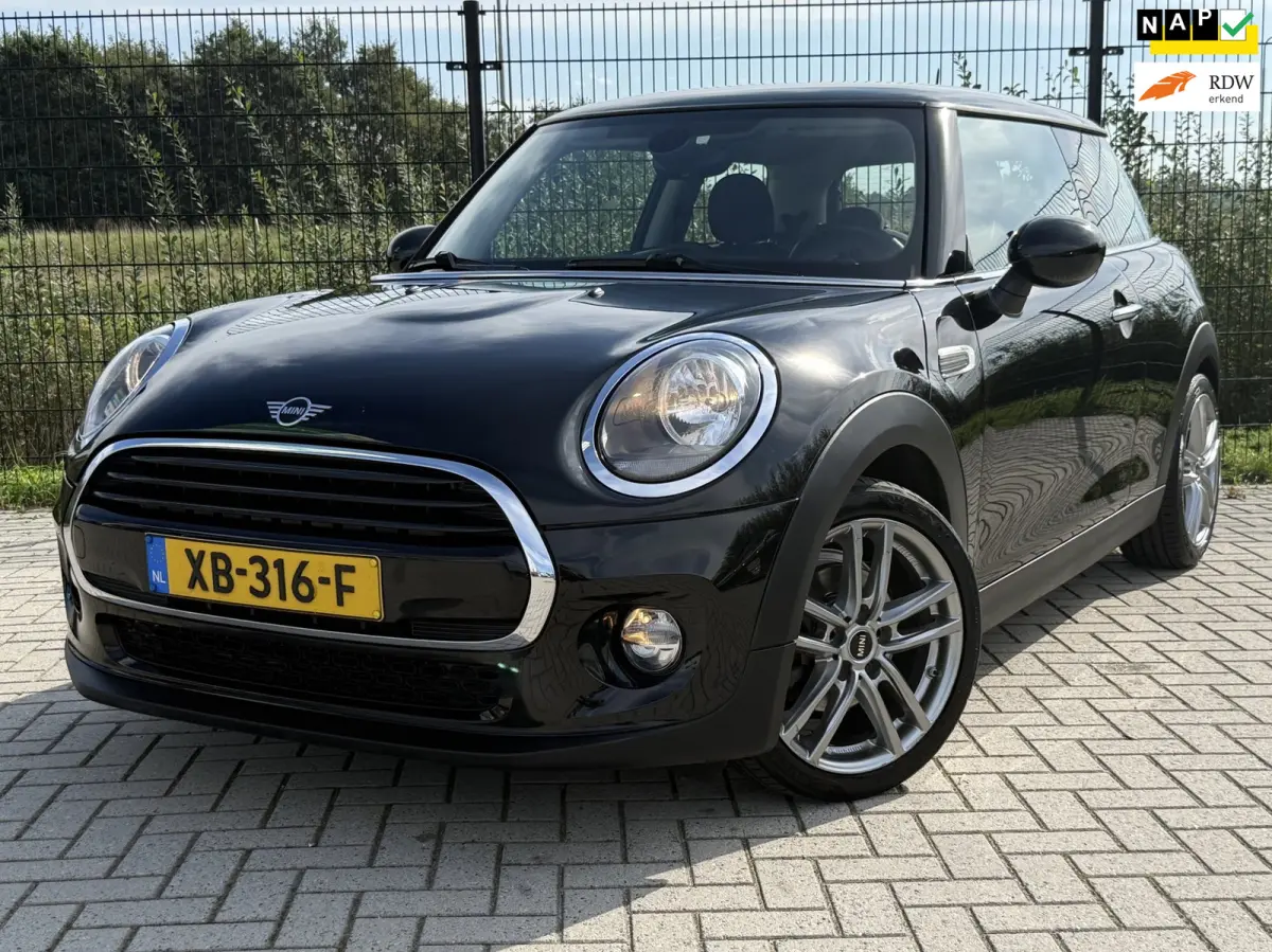 1.5 Cooper | PDC | Bluetooth | NAVI | Cruise Control |